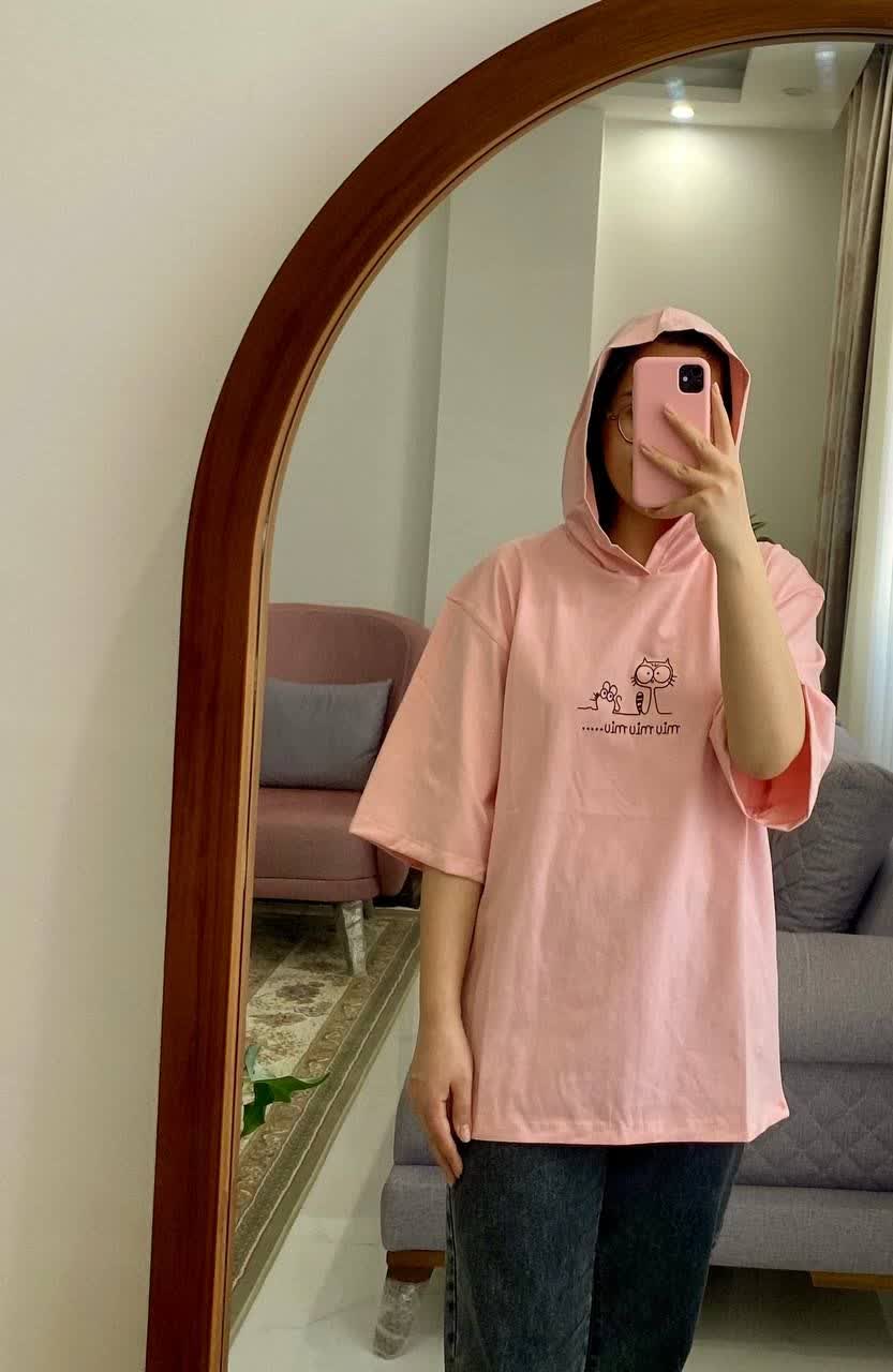 تیشرت باکسی کلاه دار میو میو