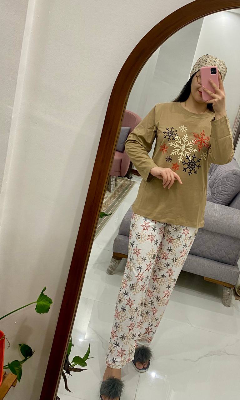 بلوز شلوار کریسمسی پارت سه